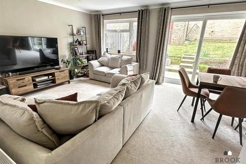 3 bedroom house for sale, Maywood Avenue, Eastbourne BN22