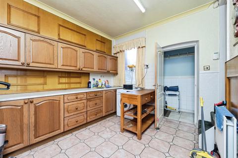 undefined, Snydale Road, Cudworth, Barnsley