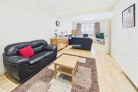 3 bedroom semi-detached house for sale, West Way, Edgware