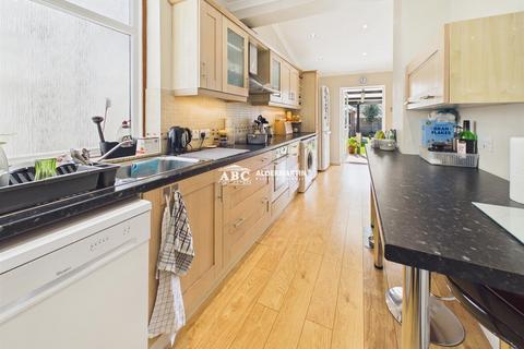 3 bedroom semi-detached house for sale, West Way, Edgware