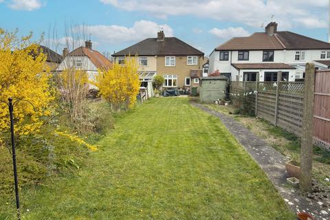 3 bedroom semi-detached house for sale, Bushey Mill Crescent, Watford, WD24