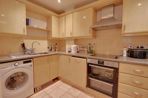 2 bedroom flat for sale, 42-44 Winn Road, Southampton