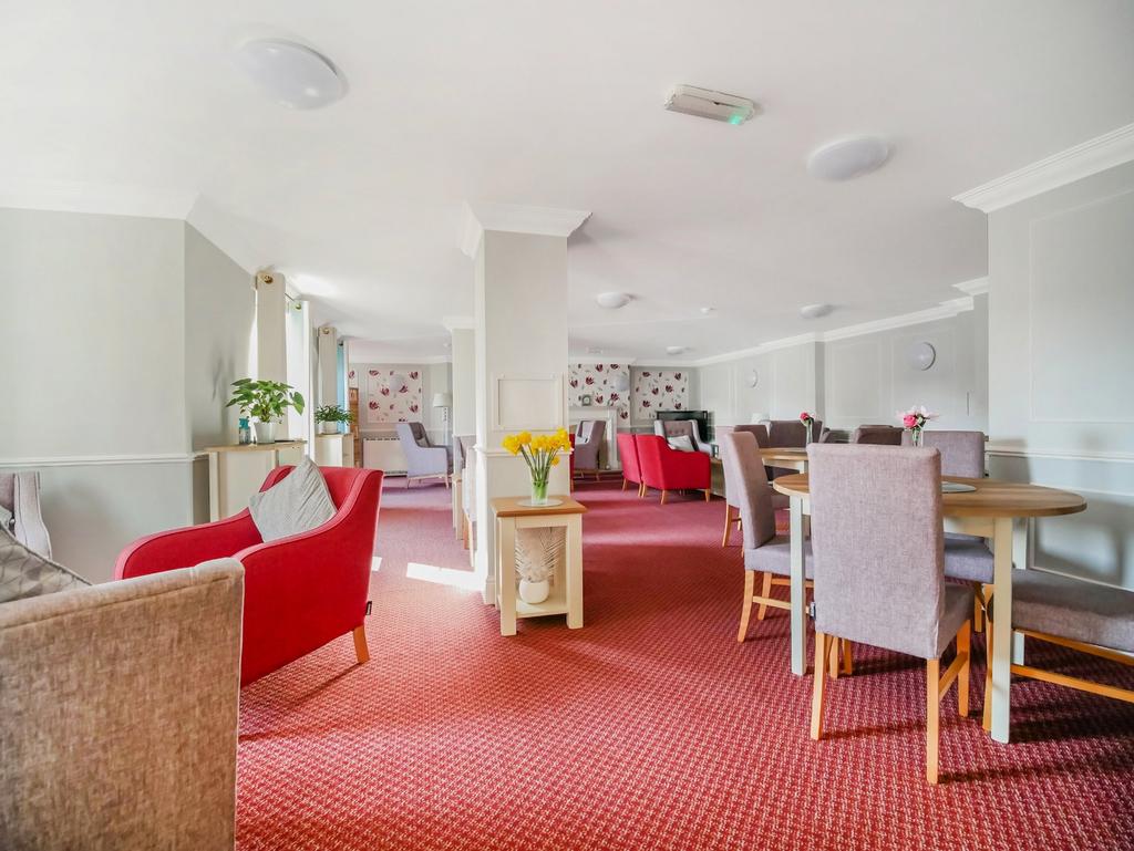 Communal Lounge