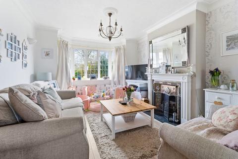 undefined, Laleham Road, Staines-upon-Thames, TW18