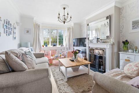 3 bedroom semi-detached house for sale, Laleham Road, Staines-upon-Thames, TW18