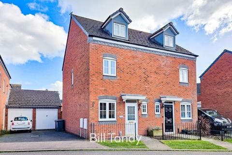 3 bedroom semi-detached house for sale, Caterbanck Way, Lichfield, WS13