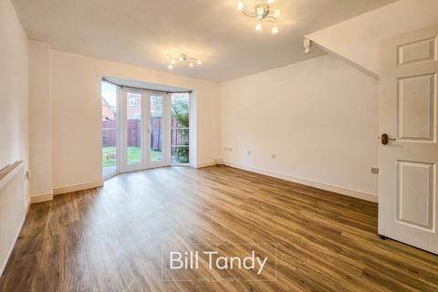 3 bedroom semi-detached house for sale, Caterbanck Way, Lichfield, WS13