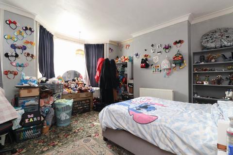 3 bedroom terraced house for sale, Thanet Road, Margate, CT9