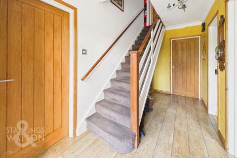 3 bedroom detached bungalow for sale, Oaklands, Framingham Earl, Norwich