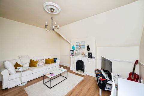2 bedroom flat for sale, Hamilton Drive, Nottingham, Nottinghamshire, NG7