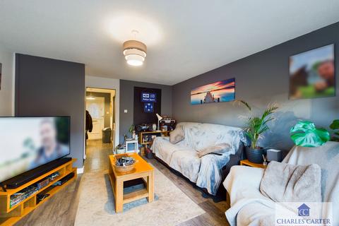 undefined, Yeend Close, Cheltenham