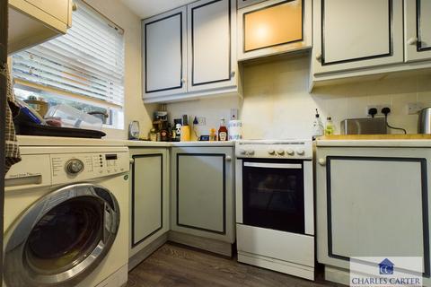 undefined, Yeend Close, Cheltenham