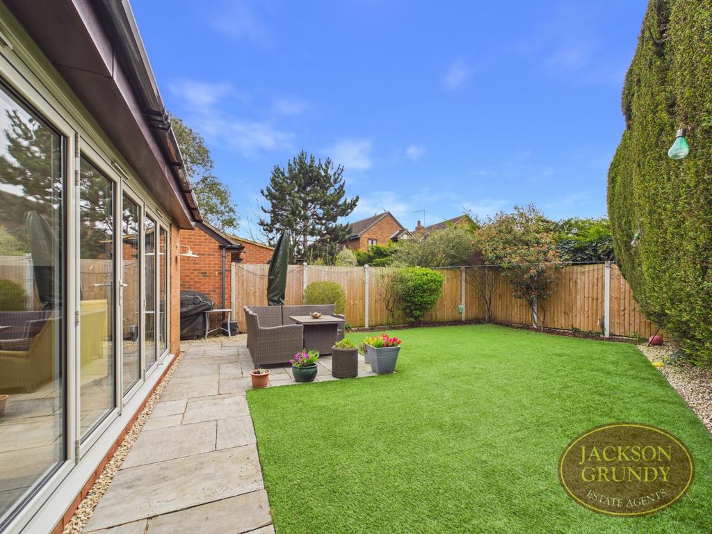 Harefoot Close