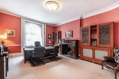 4 bedroom house for sale, Conway Street, London, W1T