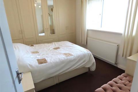 2 bedroom apartment for sale, Suffolk Close, Ashington
