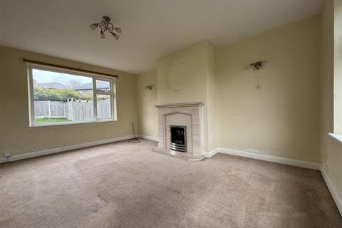 2 bedroom semi-detached house for sale, Windmill Crescent, Skelmanthorpe, Huddersfield, HD8 9EL