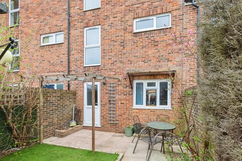 3 bedroom townhouse for sale, Wheatfield Close, LEIGHTON BUZZARD