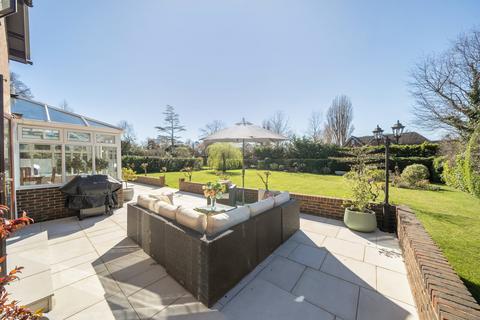 5 bedroom detached house for sale, Norrels Drive, East Horsley, KT24