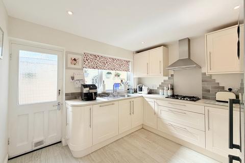 undefined, Fulford Hall Road, Tidbury Green, B90 1QX