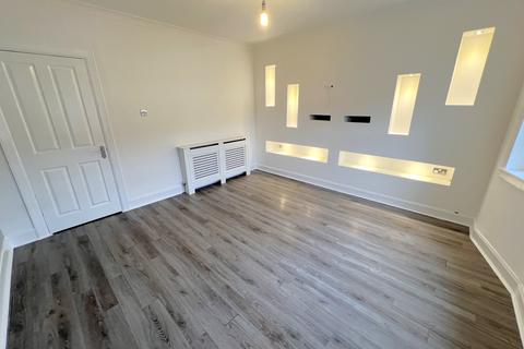 2 bedroom flat to rent, Marjory Drive, Paisley PA3