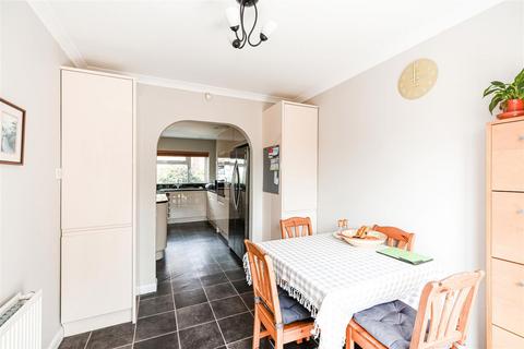undefined, Faversham Avenue, North Chingford