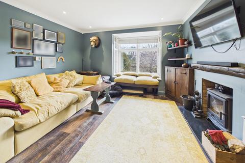 4 bedroom semi-detached house for sale, Belswains Lane, Hemel Hempstead, HP3
