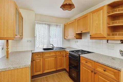 3 bedroom semi-detached house for sale, Crosslands, Stantonbury, Milton Keynes, Buckinghamshire, MK14