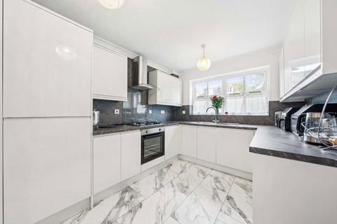 undefined, Princes Road, Teddington TW11
