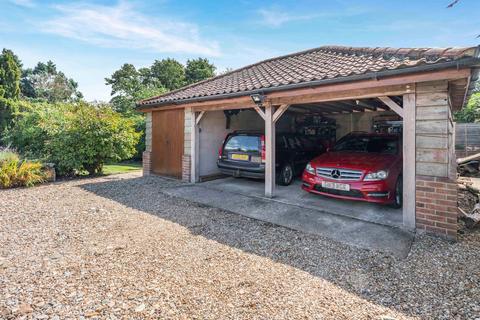 4 bedroom detached house for sale, Church Lane, Bintree, Dereham