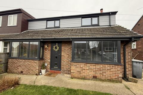 4 bedroom semi-detached house for sale, Newton Close, Freckleton, PR4