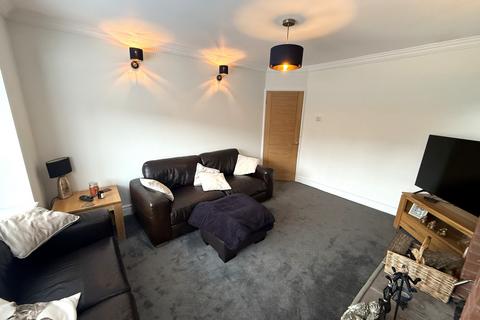 4 bedroom semi-detached house for sale, Newton Close, Freckleton, PR4