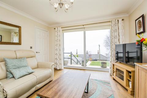 4 bedroom semi-detached house for sale, Plane Tree Nest, Halifax