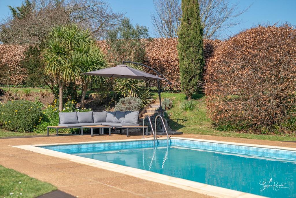Heated Swimming Pool