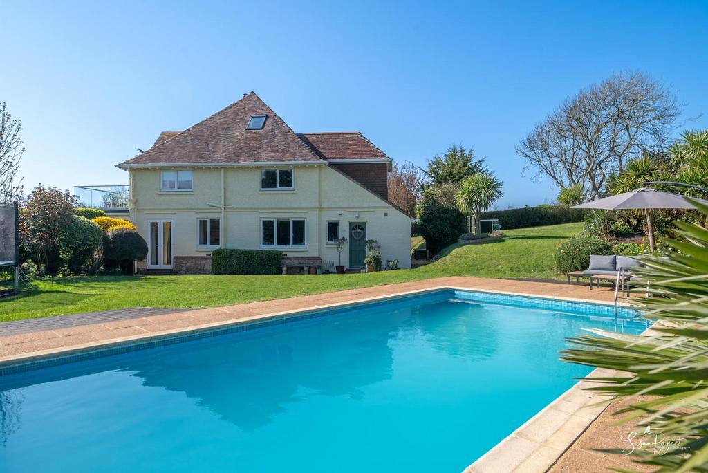 Heated Swimming Pool