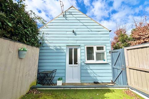 undefined, The Broadway, Totland Bay