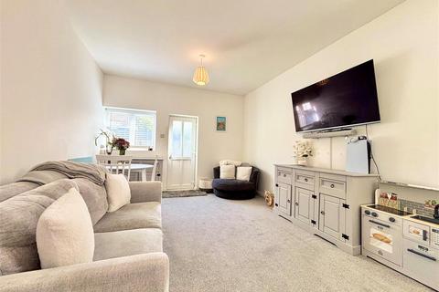 undefined, The Broadway, Totland Bay