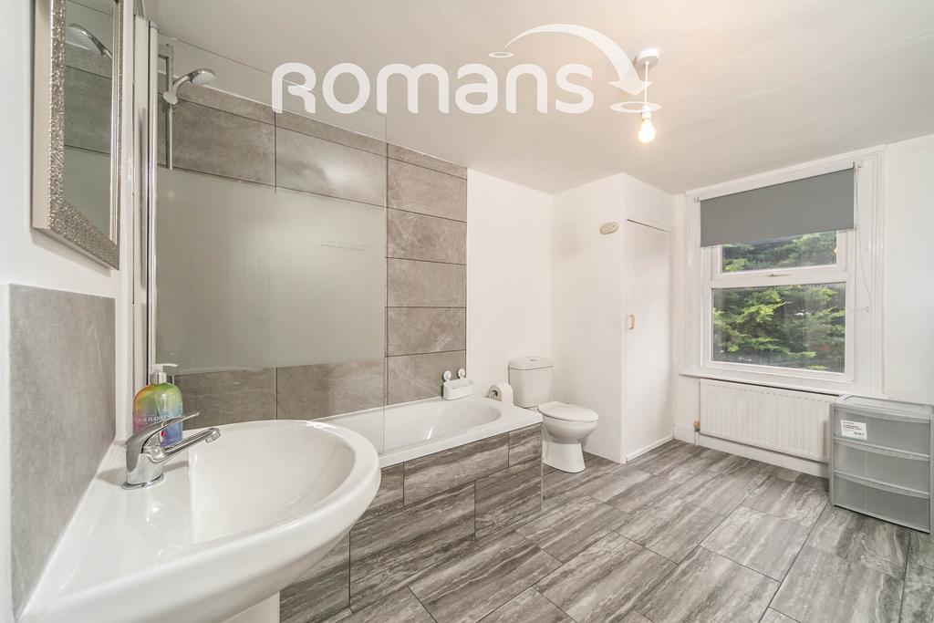 08 Ensuite
