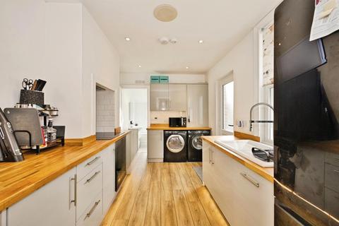 3 bedroom terraced house for sale, Lyde Road, Yeovil