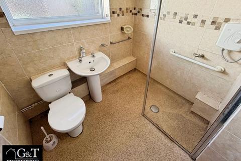 3 bedroom bungalow for sale, Lyndale Road, Sedgley, Dudley