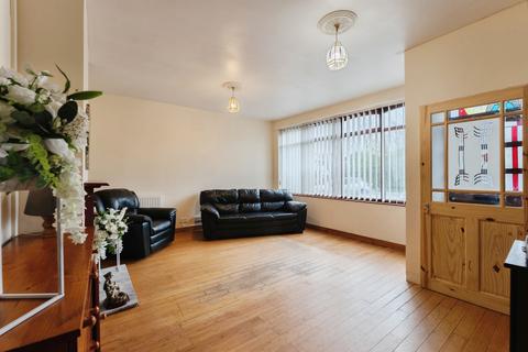 6 bedroom semi-detached house for sale, Station Road, Little Sutton, Ellesmere Port