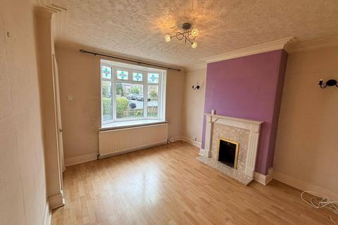 3 bedroom semi-detached house to rent, Bradford, BD6