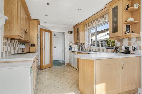 undefined, High Street, Tadlow SG8