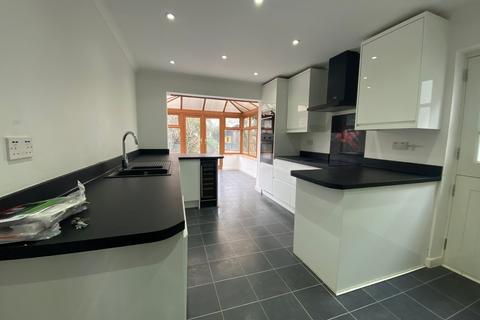 4 bedroom house to rent, Spot Lane, Maidstone ME15
