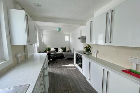 undefined, Redvers Road, Brighton