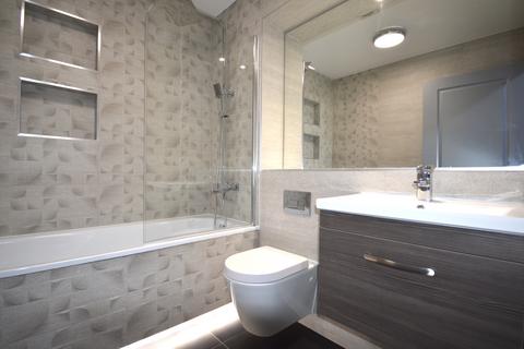 undefined, Elmwood Avenue, Feltham TW13