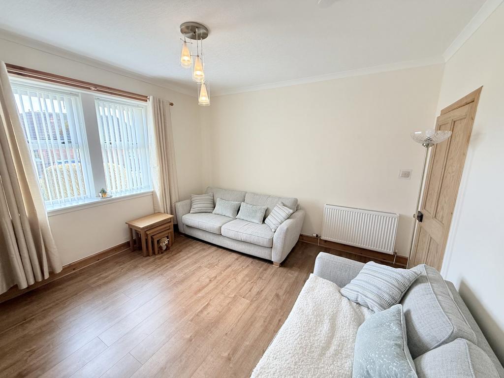 11 Banchory Avenue, Dumfries, DG1 3 BJ - Braidwoods