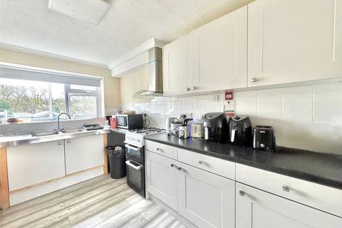 undefined, Kimbers Lane, Farnham, Surrey, GU9
