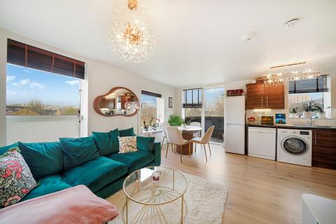 2 bedroom flat for sale, Picasso Building, 4 Bevington Road, W10
