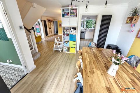 4 bedroom detached house for sale, Fairmead Way, Longthorpe, Peterborough, PE3