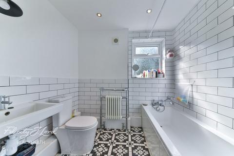 3 bedroom terraced house for sale, Swingate Lane, Plumstead